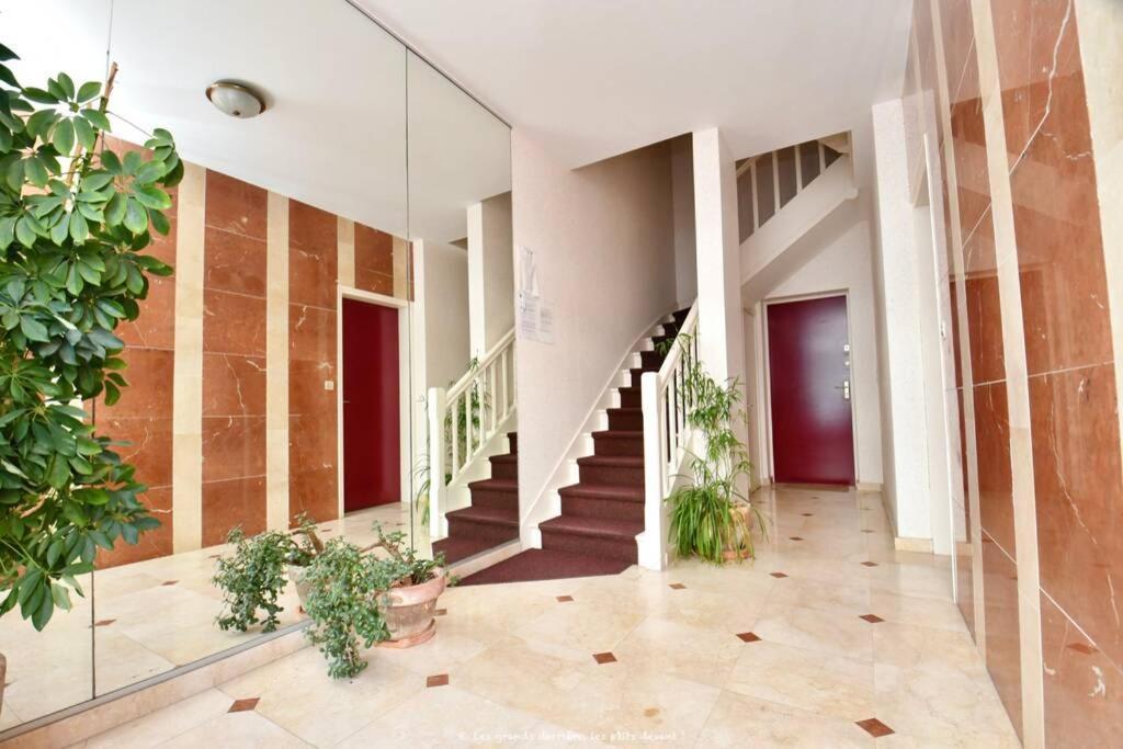La Mezzanine Apt 5 Pers Classe 3 Etoiles, Royan- Centre 300 M Plage Foncillon Bagian luar foto